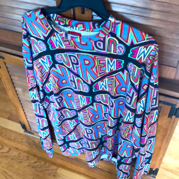 Supreme. - Picture 1 of 3